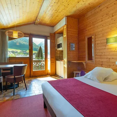 Hotel Les Cotes, Loisirs Et Morzine
