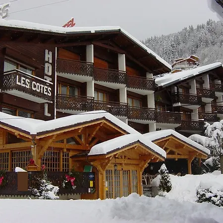 Les Cotes, Loisirs Et ホテル