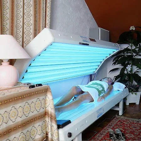 Les Cotes, Loisirs Et Hotell