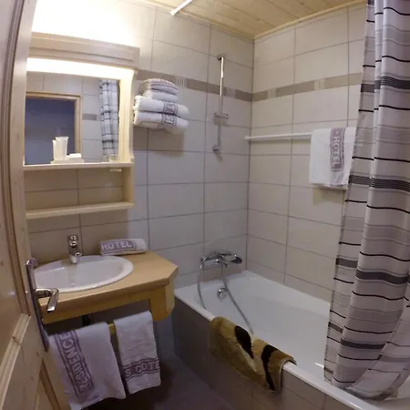 Les Cotes, Loisirs Et 3*