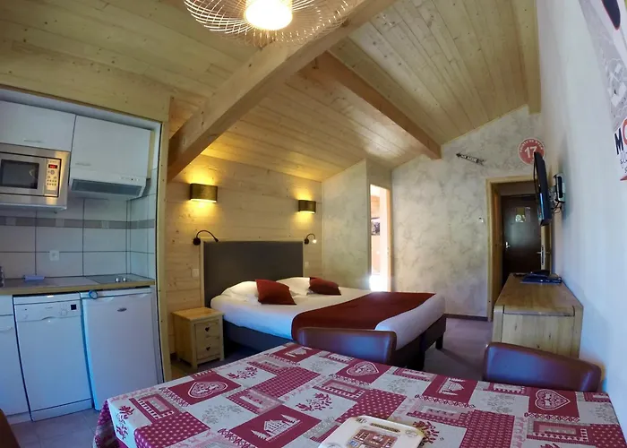 Les Côtes, Résidence Loisirs Et Hotel