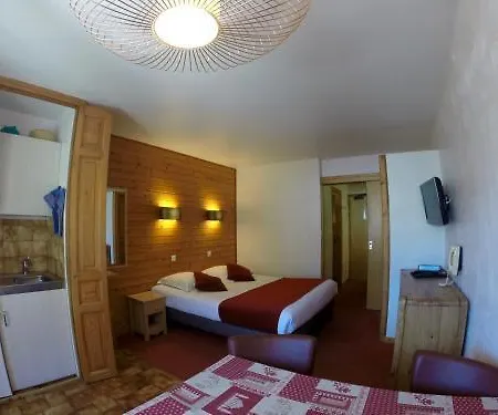 Les Côtes, Résidence Loisirs Et 3* Morzine